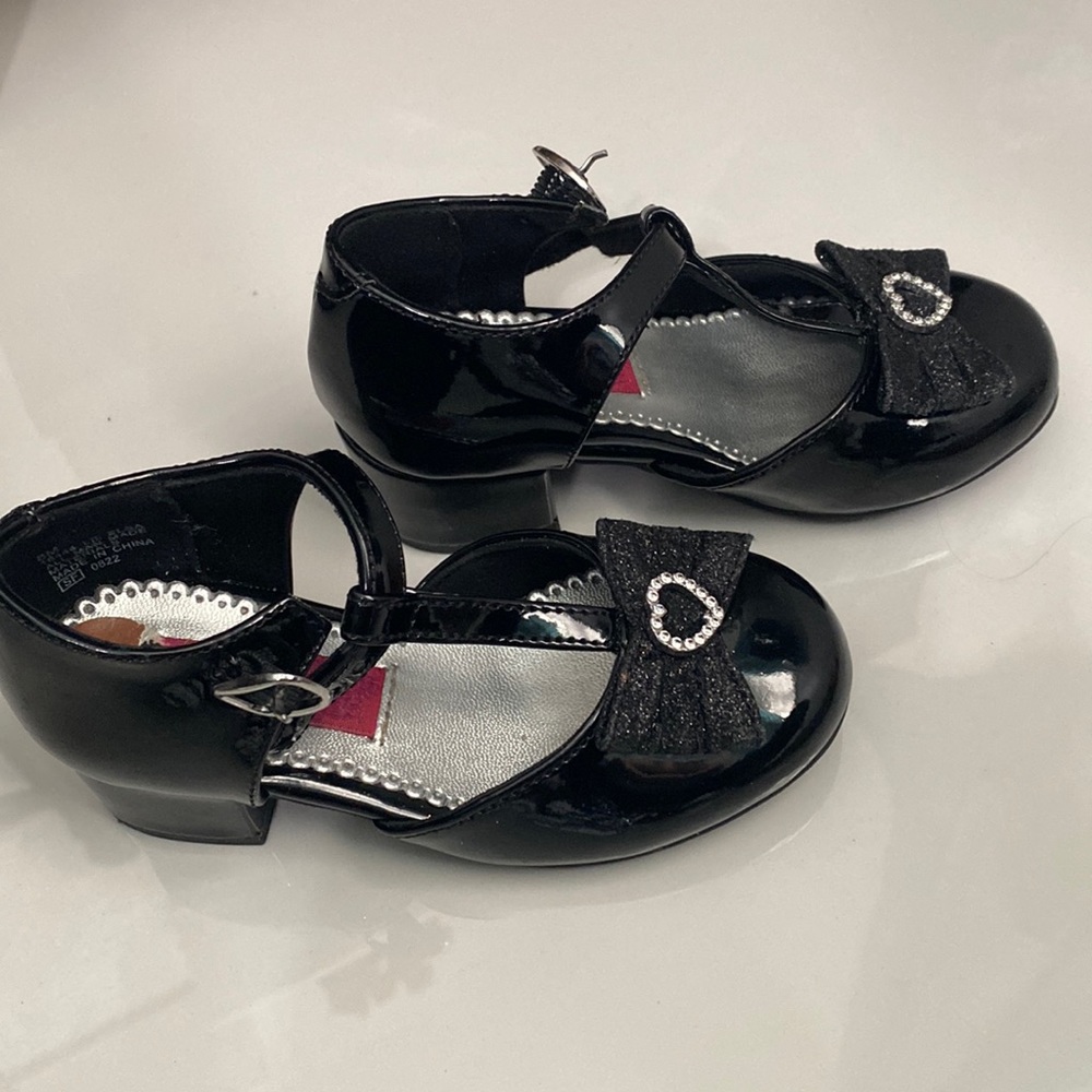 Black heels for girls